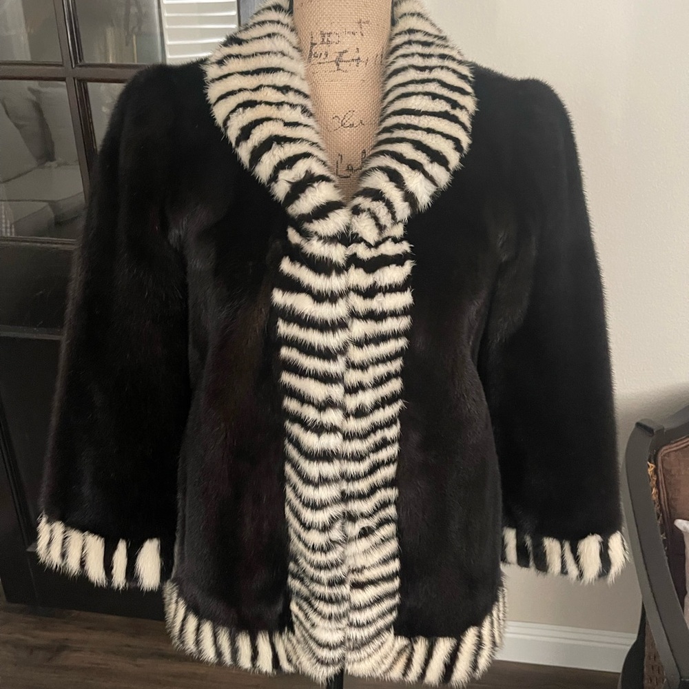 Koslow’s Mink Coat Jacket. Sz XS Petite